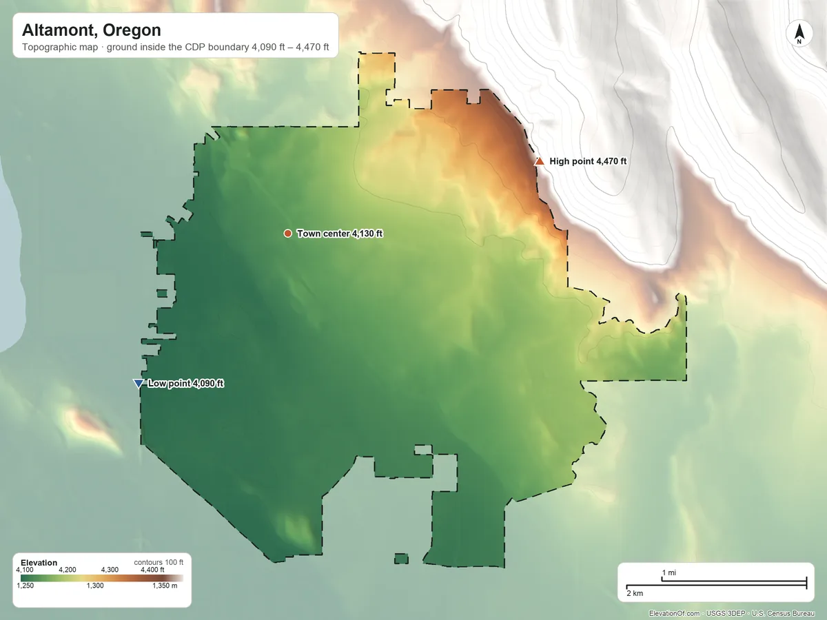 Topographic elevation map of Altamont, Oregon, shaded from 4,090 ft on the southwest side to 4,470 ft at the foot of the Klamath Hills