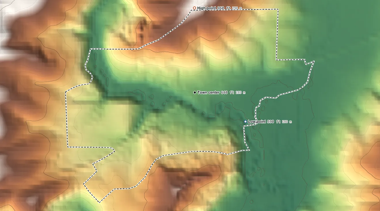 Topographic elevation map of Blodgett, Oregon, shaded from 590 ft on the southeast side to 960 ft at the foot of the Cardwell Hills