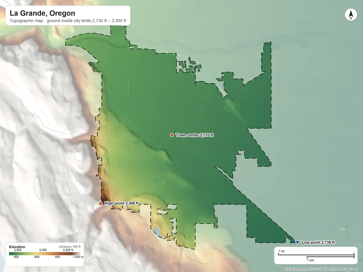 Topographic elevation map of La Grande, Oregon, shaded from 2,730 ft on the southeast side to 3,300 ft at the foot of the Blue Mountains