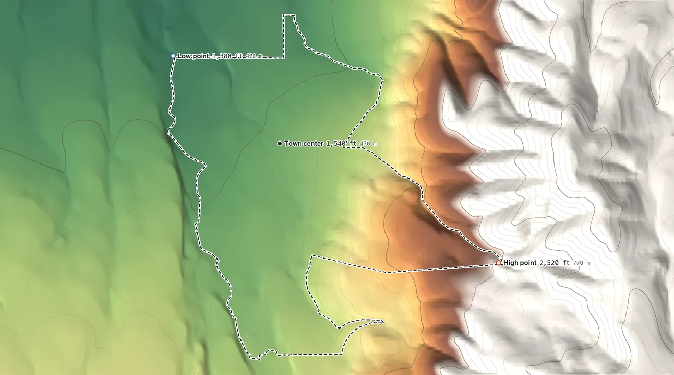 Topographic elevation map of Mount Hood, Oregon, shaded from 1,380 ft on the northwest side to 2,520 ft on the southeast edge, below higher ground just outside