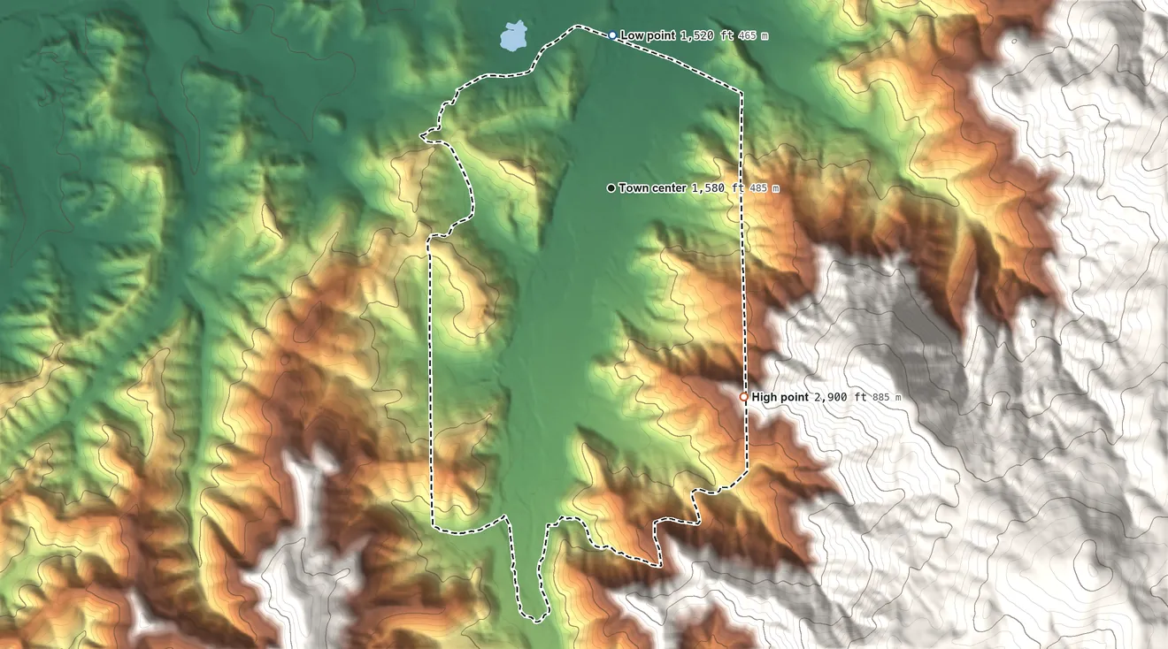 Topographic elevation map of Takilma, Oregon, shaded from 1,520 ft on the north side to 2,900 ft on the southeast edge, below higher ground just outside