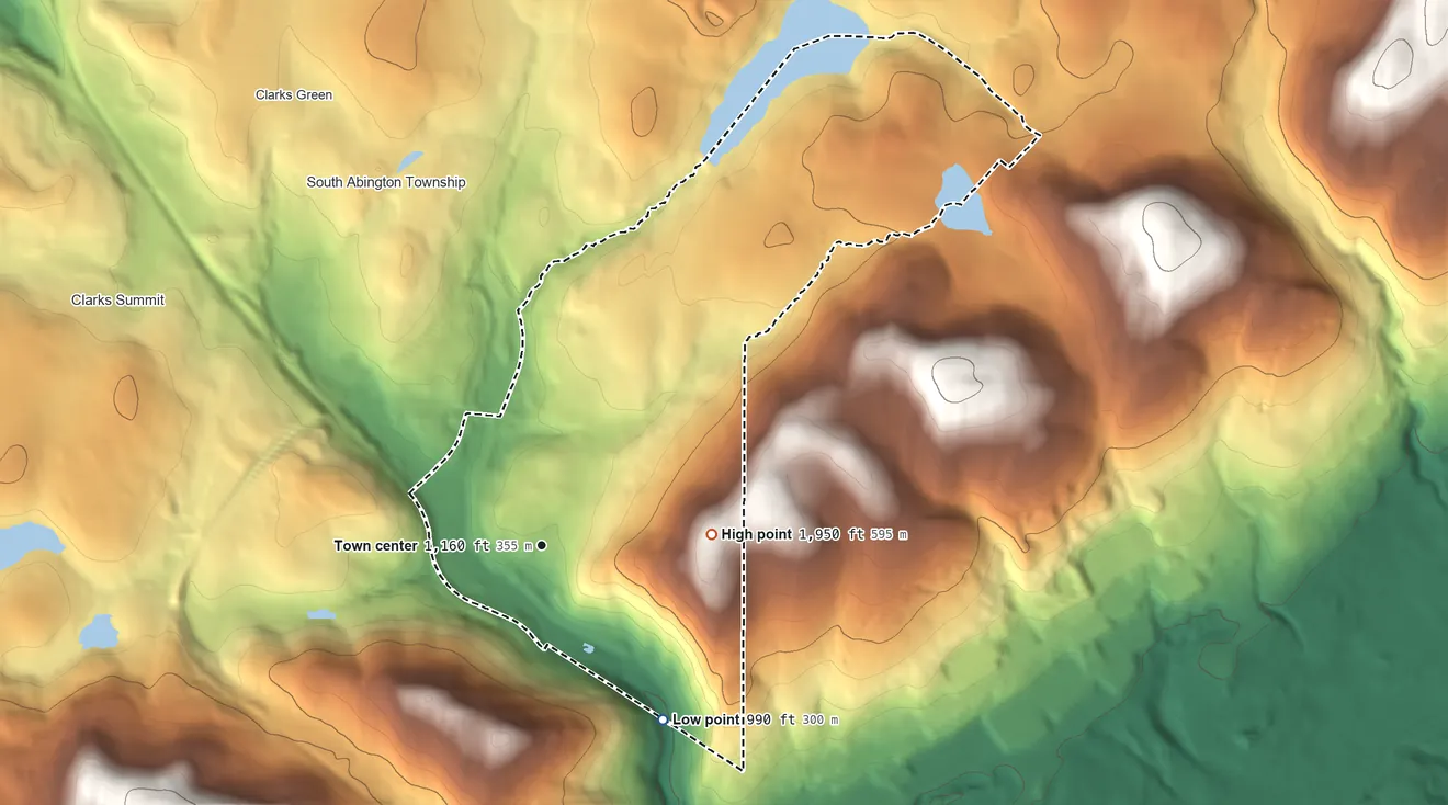 Topographic elevation map of Chinchilla, Pennsylvania, shaded from 990 ft on the southeast side to 1,950 ft on the east side