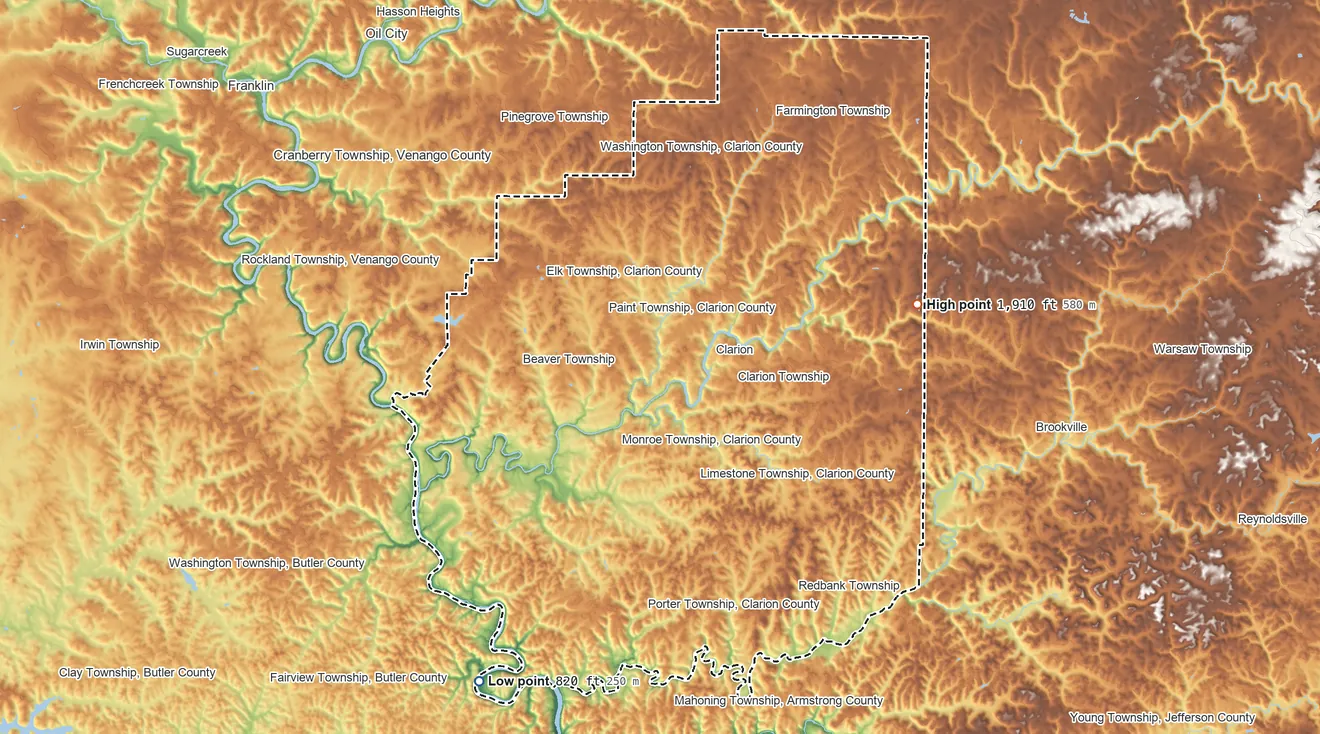 Topographic elevation map of Clarion County, Pennsylvania, shaded from 820 ft on the southwest side to 1,910 ft on the east side