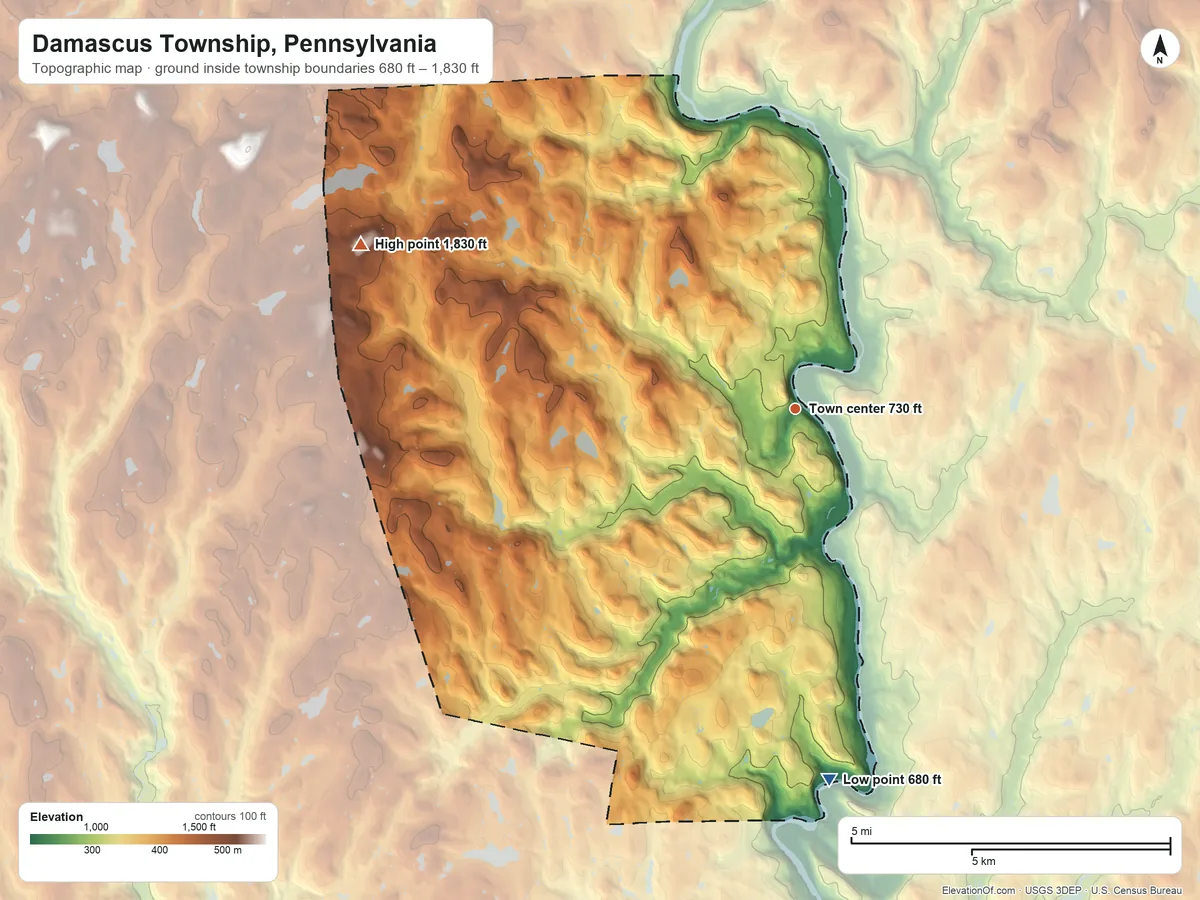 Topographic elevation map of Damascus Township, Pennsylvania, shaded from 680 ft on the south side to 1,830 ft on the west side