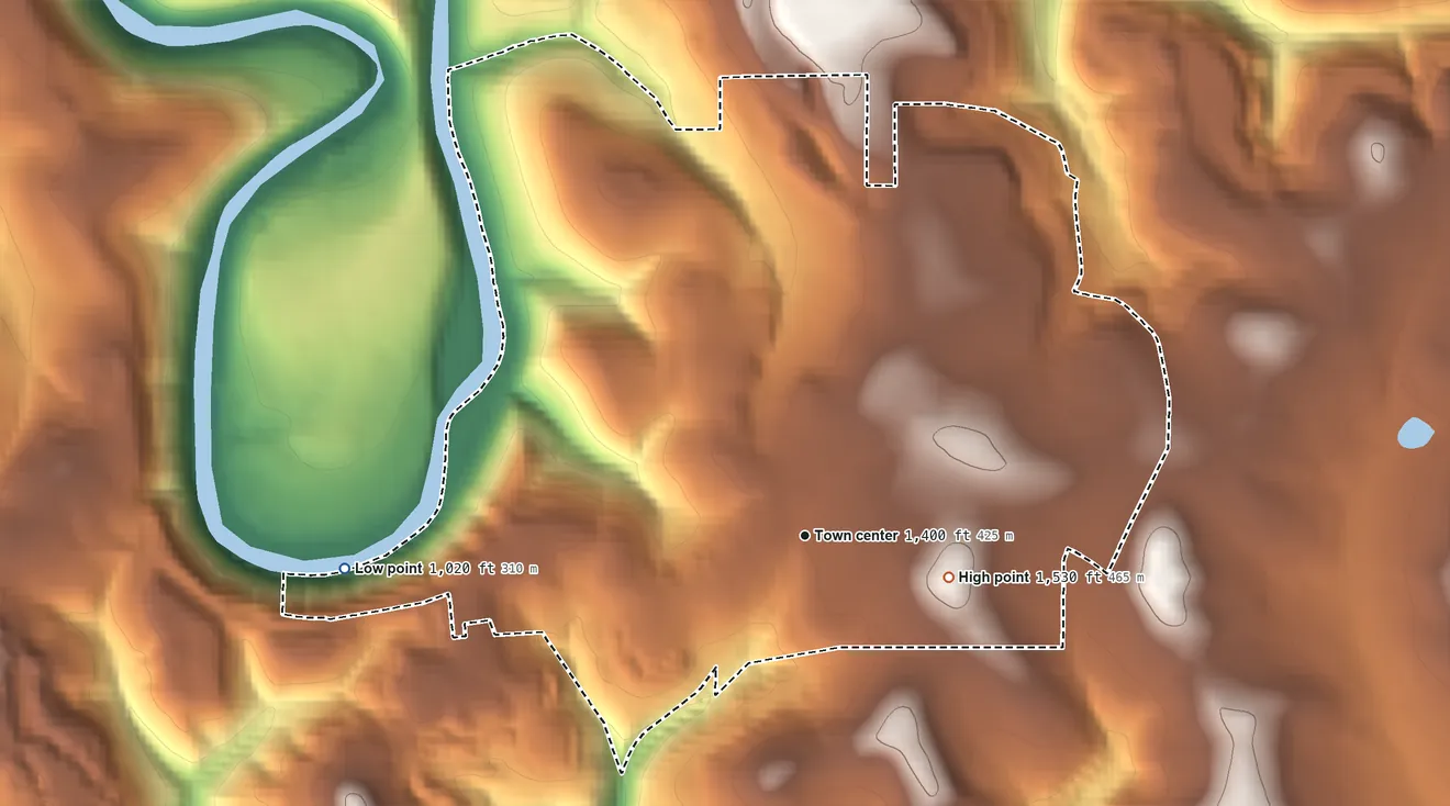 Topographic elevation map of Distant, Pennsylvania, shaded from 1,020 ft on the west side to 1,530 ft on the east side