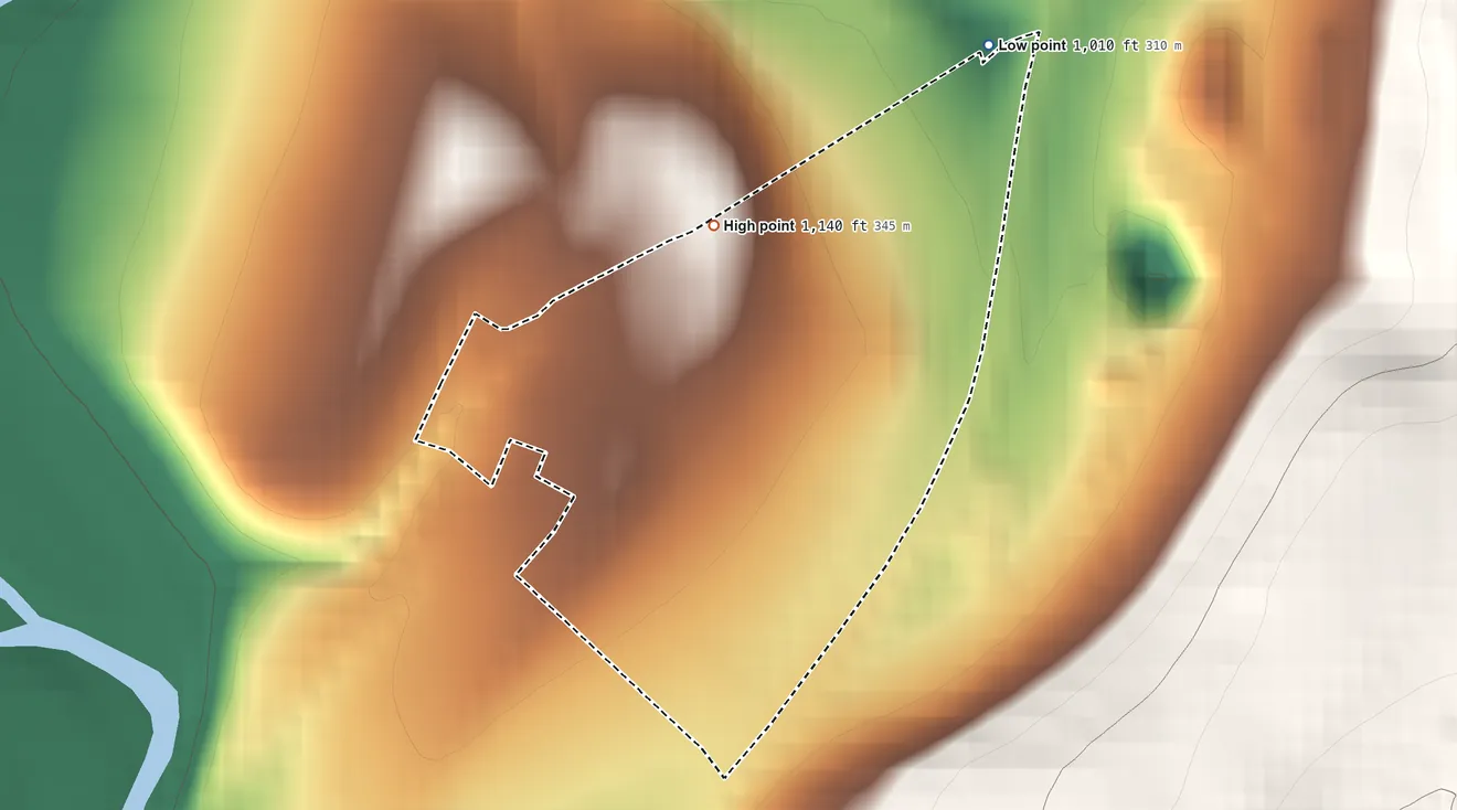 Topographic elevation map of Graceton, Pennsylvania, shaded from 1,010 ft on the northeast side to 1,140 ft on the northwest edge, below higher ground just outside