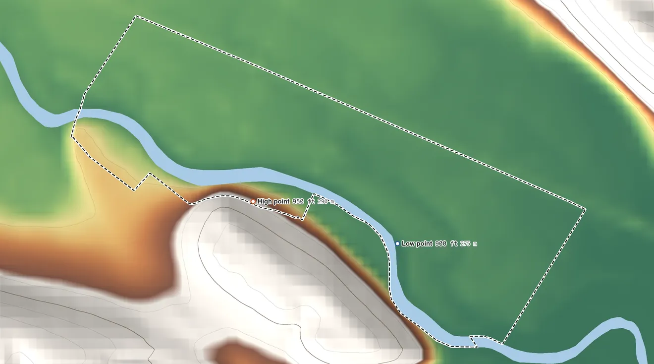 Topographic elevation map of Linds Crossing, Pennsylvania, shaded from 900 ft on the south side to 950 ft on the west edge, below higher ground just outside