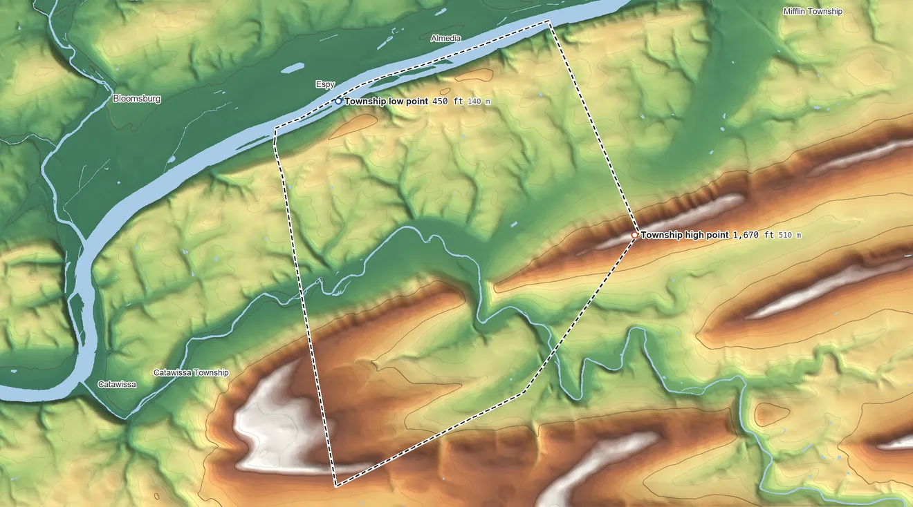 Topographic elevation map of Main Township, Pennsylvania, shaded from 450 ft on the northwest side to 1,670 ft on the east side
