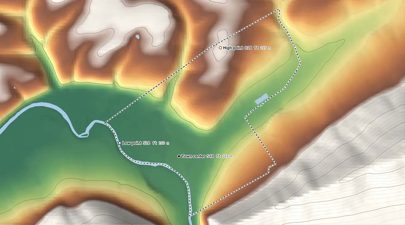 Topographic elevation map of Mainville, Pennsylvania, shaded from 520 ft on the west side to 810 ft at the foot of the Little Mountain