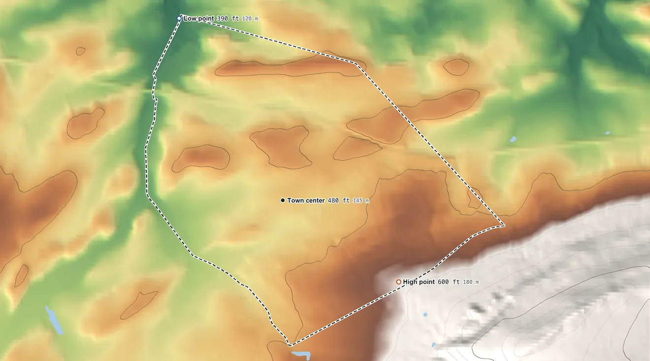Topographic elevation map of Newmanstown, Pennsylvania, shaded from 390 ft on the northwest side to 600 ft at the foot of the South Mountain