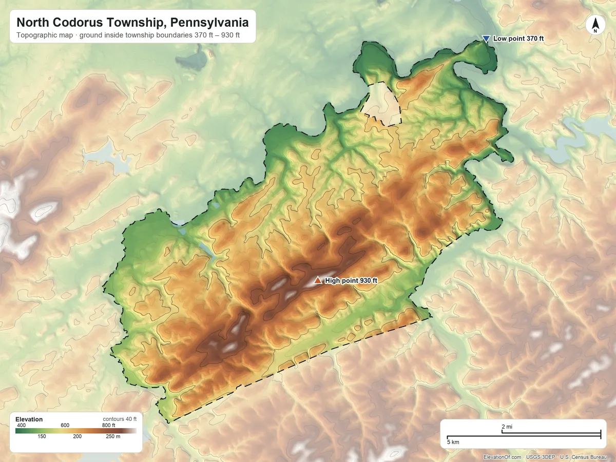 Topographic elevation map of North Codorus Township, Pennsylvania, shaded from 370 ft on the northeast side to 930 ft on the south side
