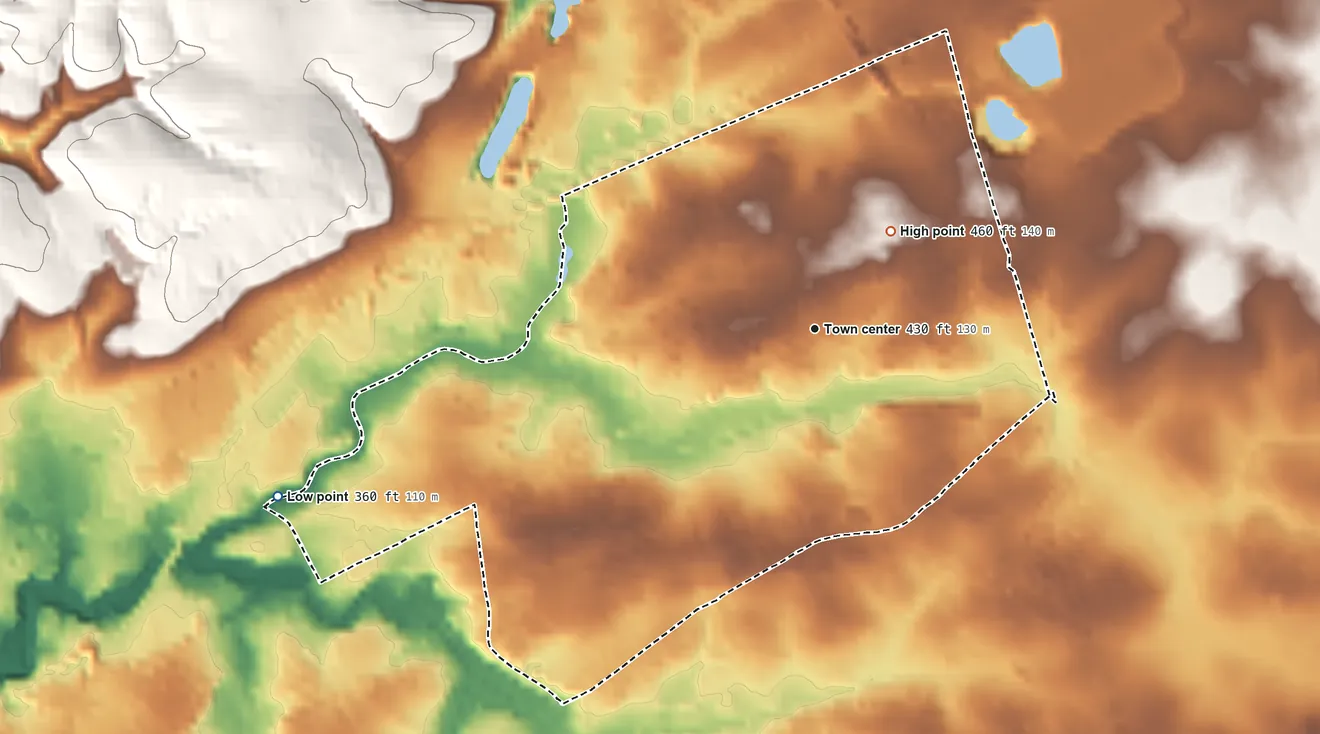 Topographic elevation map of Palmdale, Pennsylvania, shaded from 360 ft on the west side to 460 ft on the northeast side