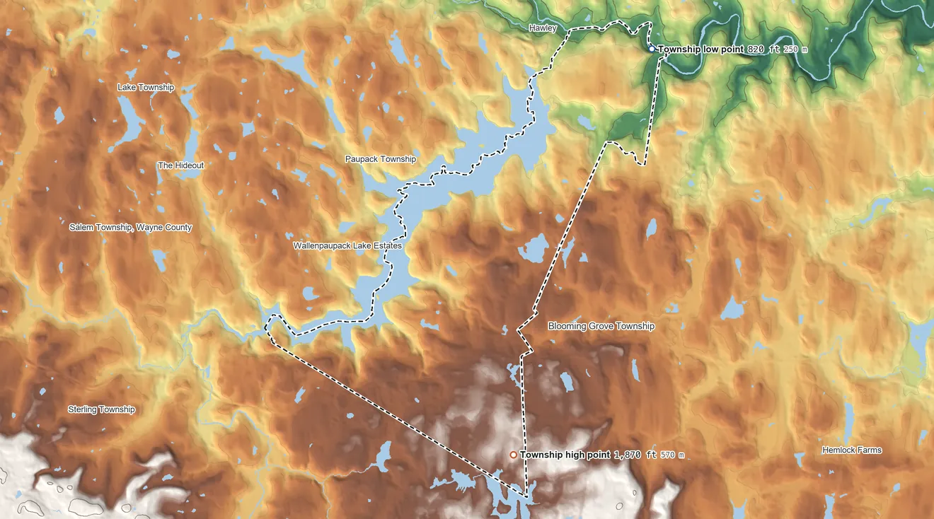 Topographic elevation map of Palmyra Township, Pennsylvania, shaded from 820 ft on the northeast side to 1,870 ft on the south side