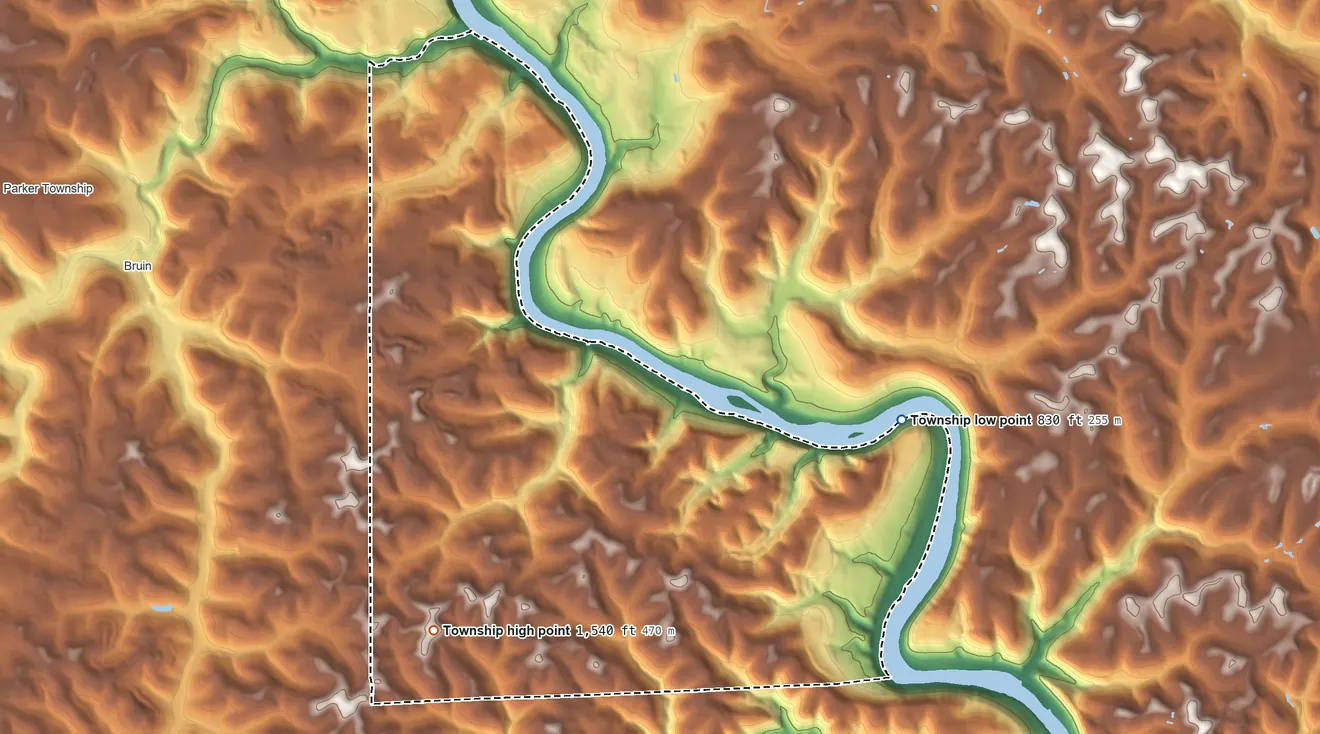Topographic elevation map of Perry Township, Armstrong County, Pennsylvania, shaded from 830 ft on the northeast side to 1,540 ft on the west side