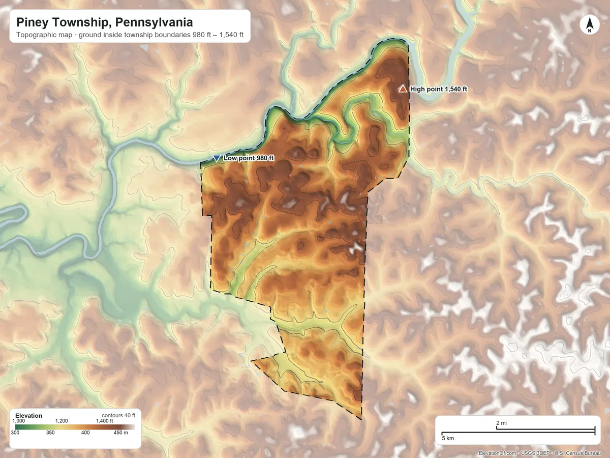 Topographic elevation map of Piney Township, Pennsylvania, shaded from 980 ft on the northwest side to 1,540 ft on the north side