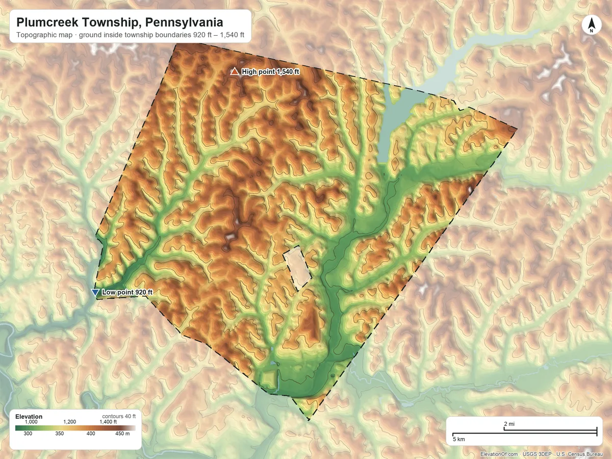 Topographic elevation map of Plumcreek Township, Pennsylvania, shaded from 920 ft on the southwest side to 1,540 ft on the north side