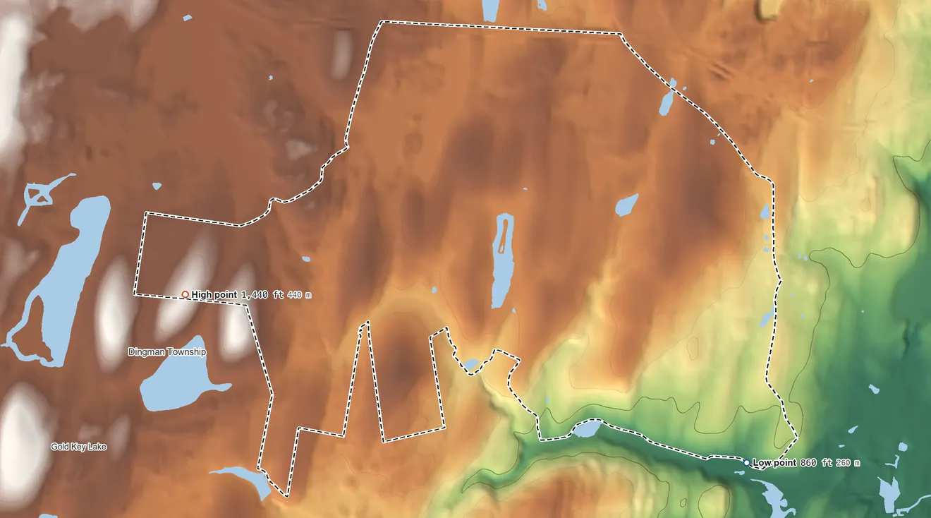 Topographic elevation map of Pocono Woodland Lakes, Pennsylvania, shaded from 860 ft on the southeast side to 1,440 ft on the west side