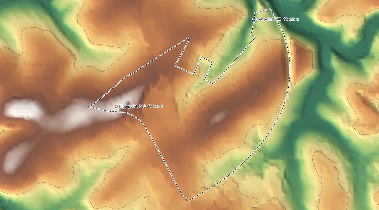 Topographic elevation map of Queens Gate, Pennsylvania, shaded from 500 ft on the north side to 720 ft on the west side