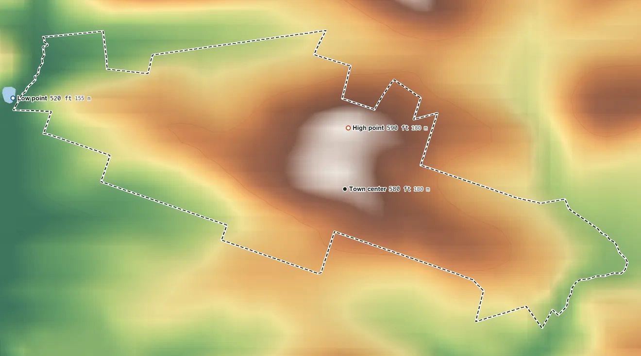 Topographic elevation map of Rehrersburg, Pennsylvania, shaded from 520 ft on the west side to 590 ft near the middle
