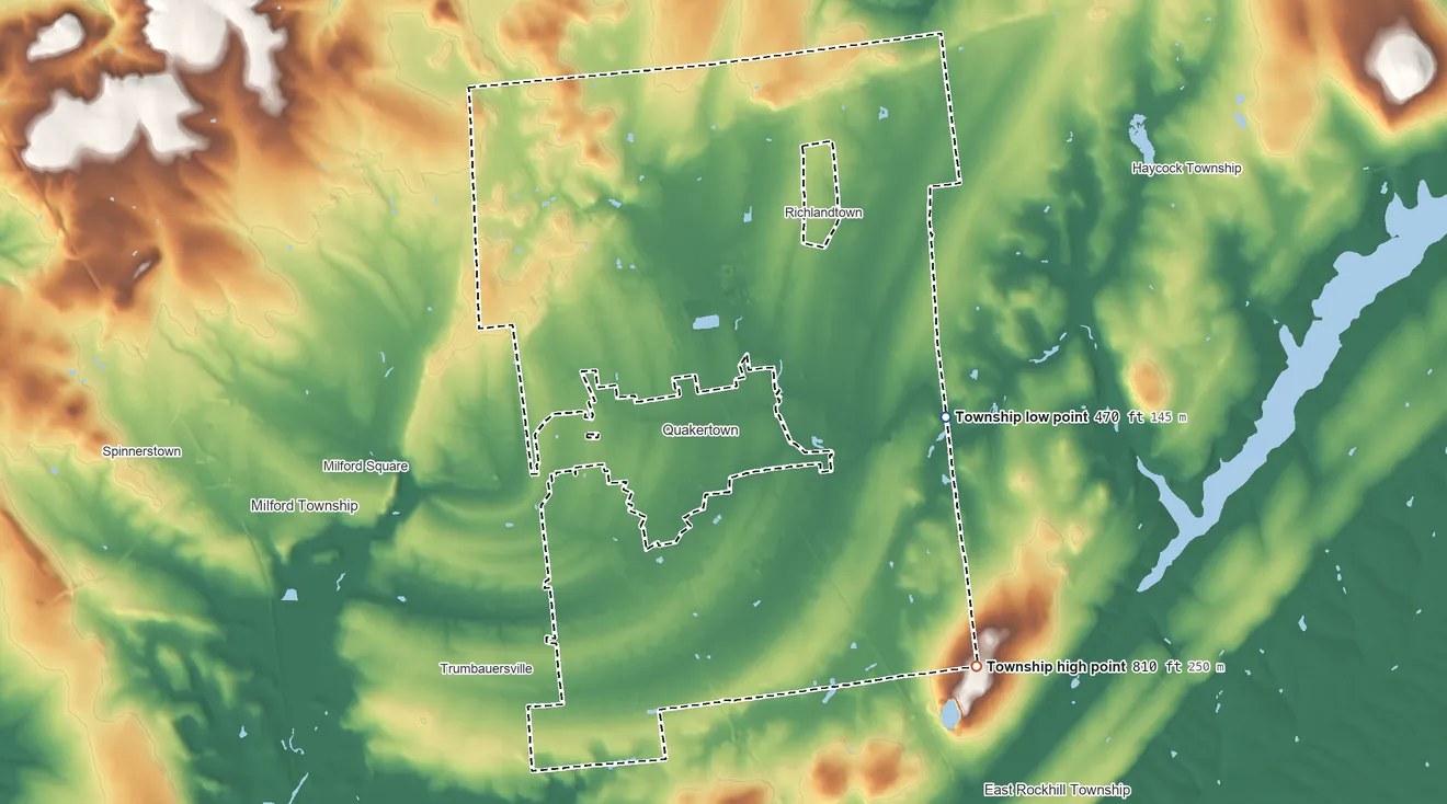 Topographic elevation map of Richland Township, Pennsylvania, shaded from 470 ft on the east side to 810 ft on the southeast edge, below higher ground just outside