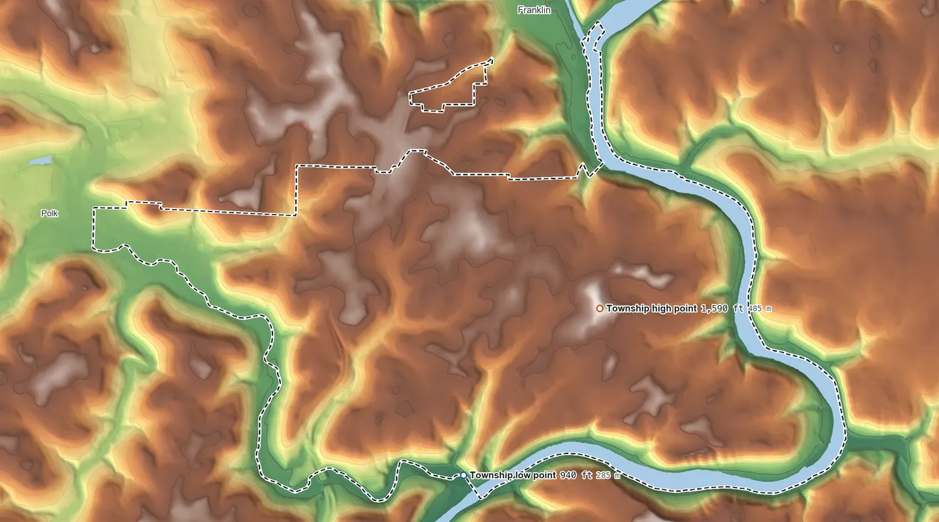 Topographic elevation map of Sandycreek Township, Pennsylvania, shaded from 940 ft on the south side to 1,590 ft on the east side
