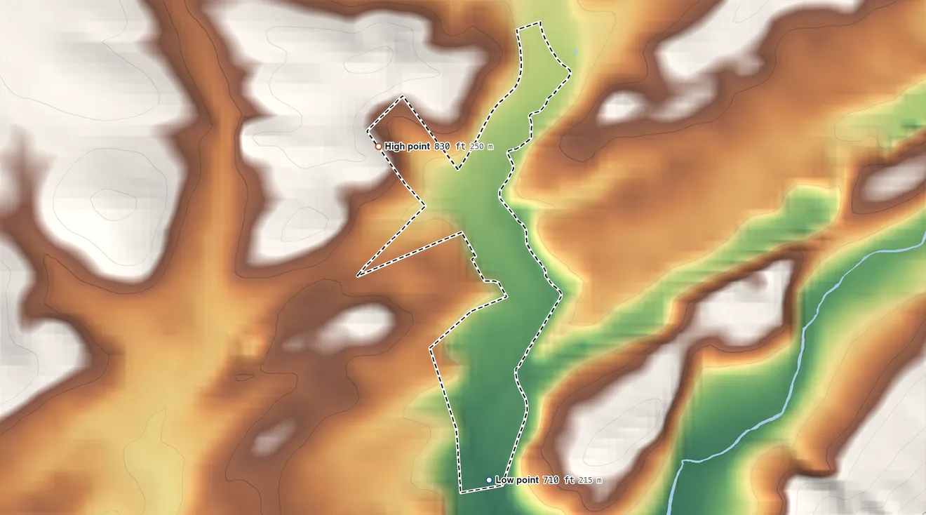Topographic elevation map of Siglerville, Pennsylvania, shaded from 710 ft on the south side to 830 ft at the foot of the Jacks Mountain