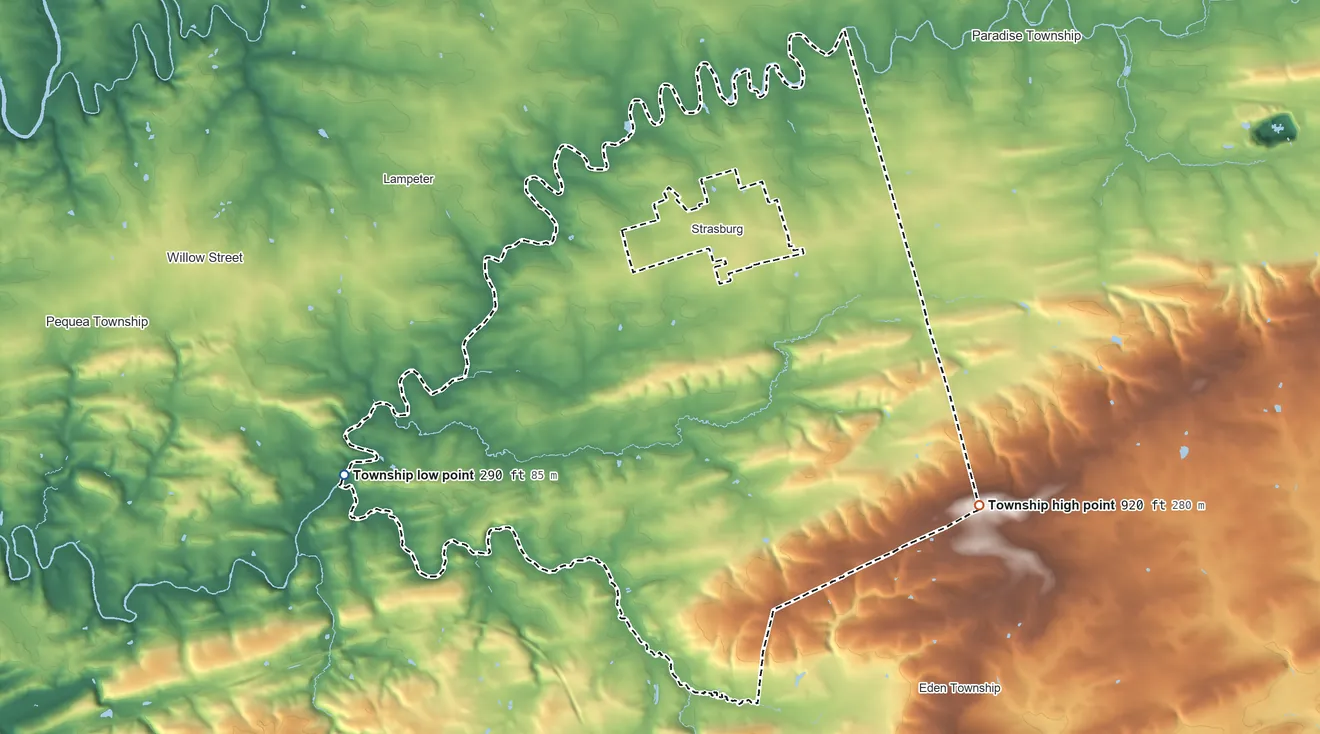 Topographic elevation map of Strasburg Township, Pennsylvania, shaded from 290 ft on the west side to 920 ft on the east side