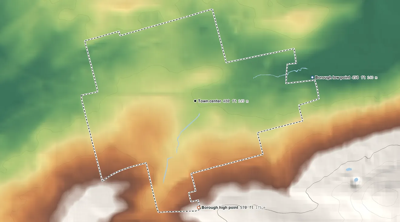 Topographic elevation map of Topton, Pennsylvania, shaded from 450 ft on the east side to 570 ft on the south edge, below higher ground just outside