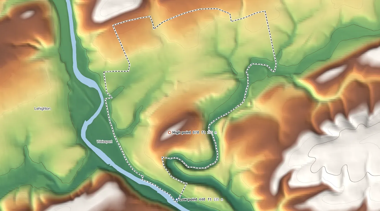 Topographic elevation map of Weissport East, Pennsylvania, shaded from 440 ft on the south side to 870 ft on the southeast side