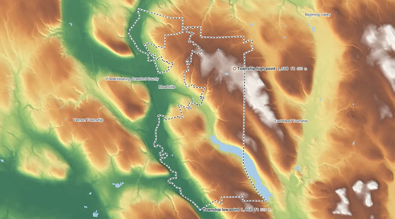Topographic elevation map of West Mead Township, Pennsylvania, shaded from 1,060 ft on the south side to 1,580 ft on the northeast side