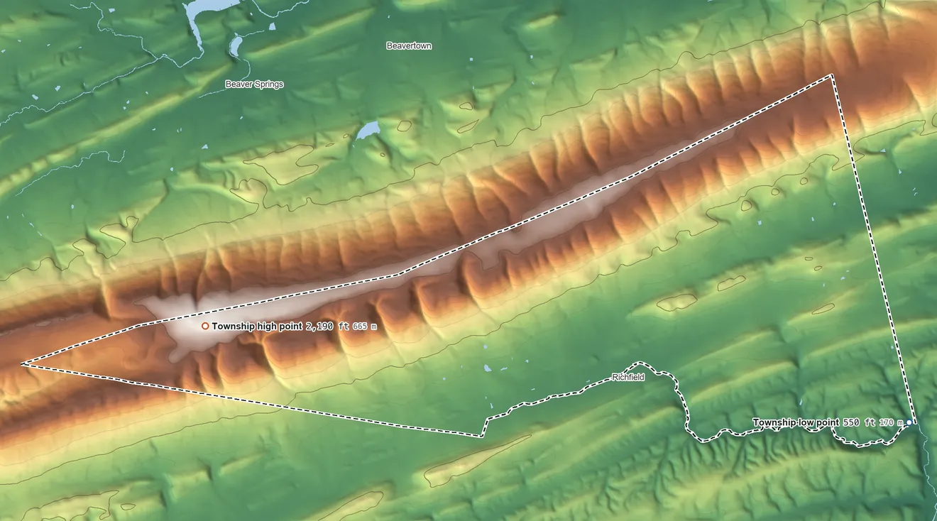 Topographic elevation map of West Perry Township, Pennsylvania, shaded from 550 ft on the east side to 2,190 ft on the west side