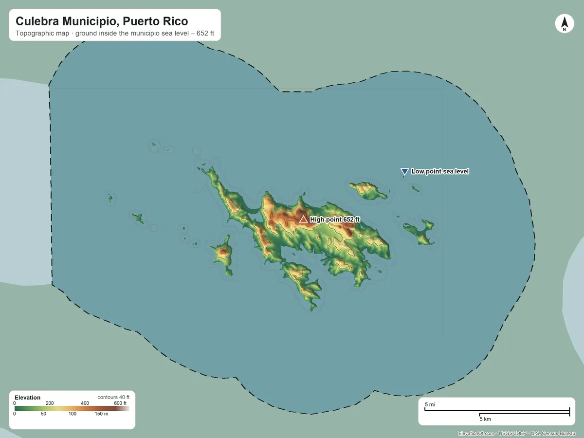 Topographic elevation map of Culebra Municipio, Puerto Rico, shaded from sea level on the Océano Atlántico to 652 ft on Monte Resaca