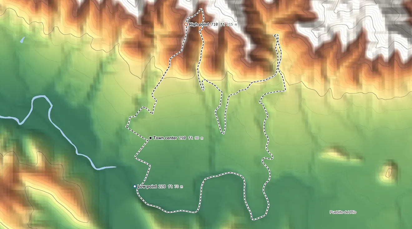 Topographic elevation map of El Mangó, Puerto Rico, shaded from 220 ft on the south side to 710 ft at the foot of the Sierra de Luquillo