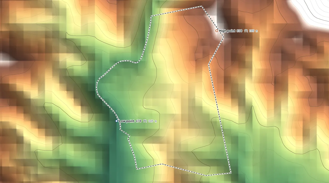 Topographic elevation map of La Yuca, Puerto Rico, shaded from 470 ft on the west side to 930 ft at the foot of the Cordillera Central