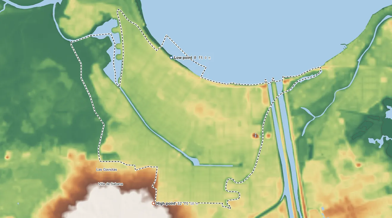 Topographic elevation map of Mansión del Mar, Puerto Rico, shaded from sea level level on the Ensenada de Boca Vieja to 32 ft on the south side