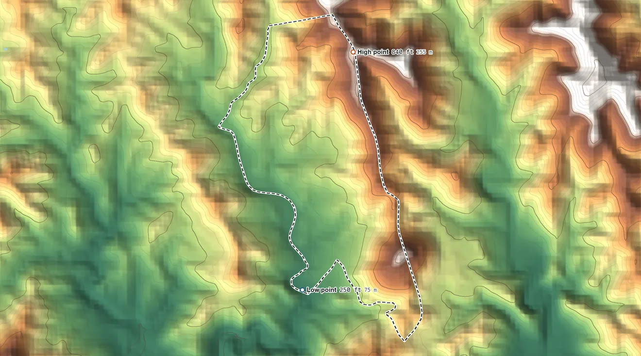 Topographic elevation map of Marueño, Puerto Rico, shaded from 250 ft on the south side to 840 ft at the foot of the Montes de Barina