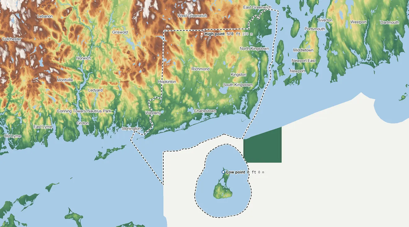 Topographic elevation map of Washington County, Rhode Island, shaded from sea level on the Atlantic Ocean to 570 ft on the north side