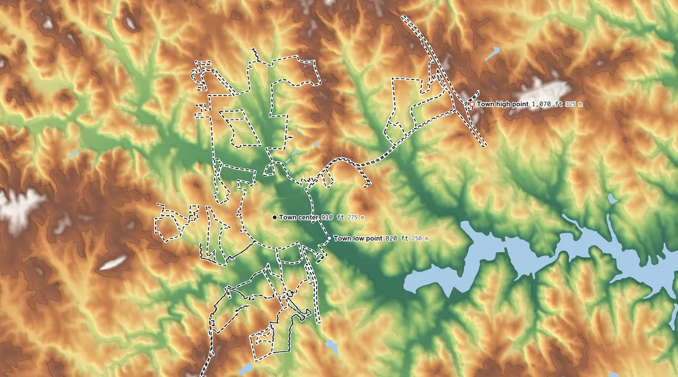 Topographic elevation map of Campobello, South Carolina, shaded from 820 ft on the east side to 1,070 ft on the northeast side