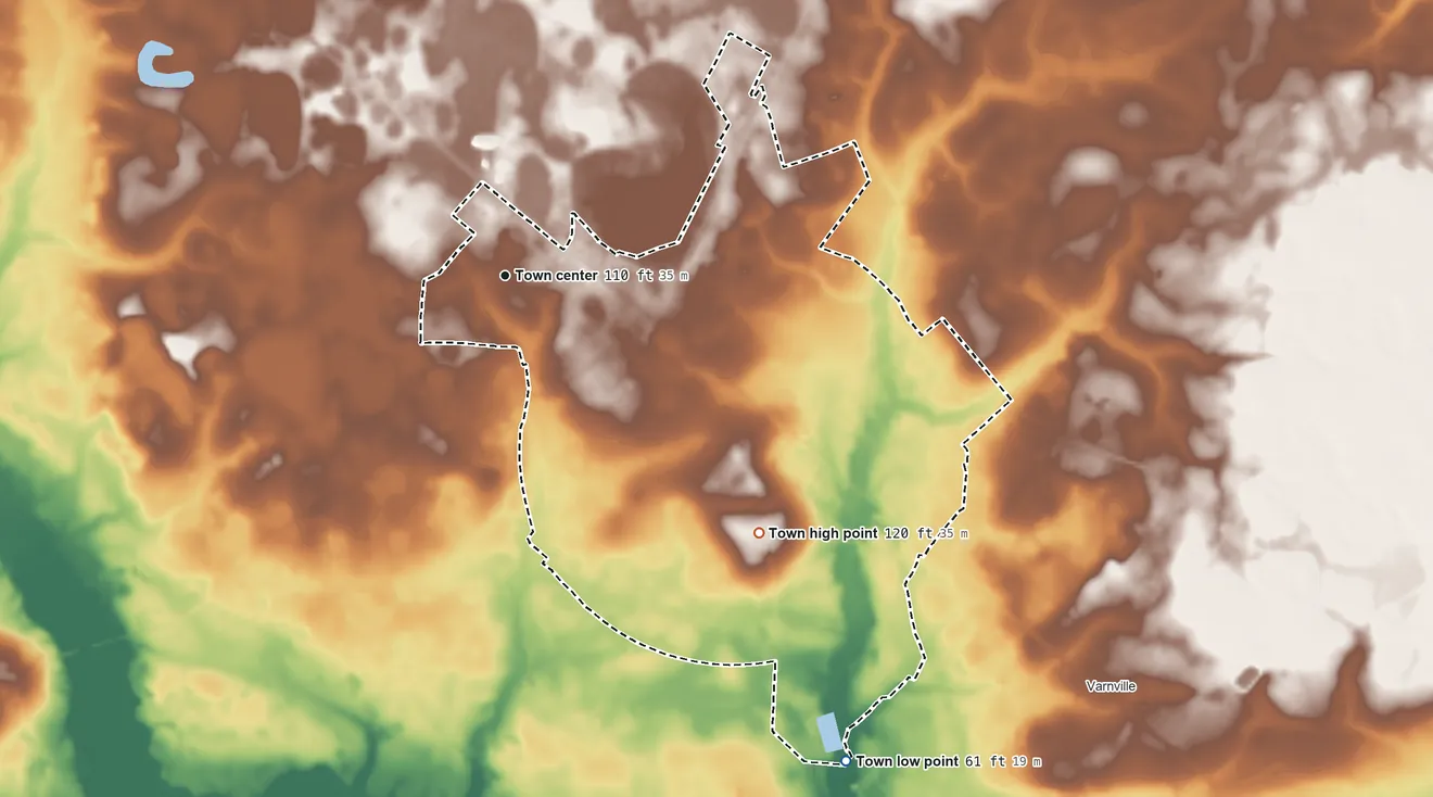 Topographic elevation map of Hampton, South Carolina, shaded from 61 ft on the southeast side to 120 ft on the southeast side