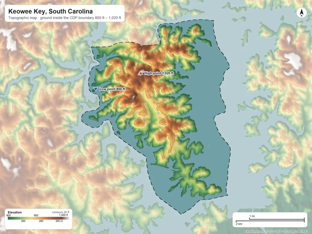 Topographic elevation map of Keowee Key, South Carolina, shaded from 800 ft on the west side to 1,020 ft near the middle