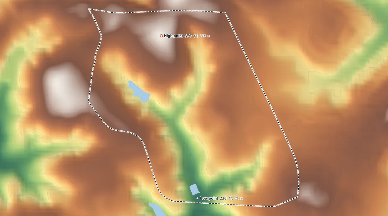 Topographic elevation map of Oakland, South Carolina, shaded from 220 ft on the south side to 370 ft on the north side