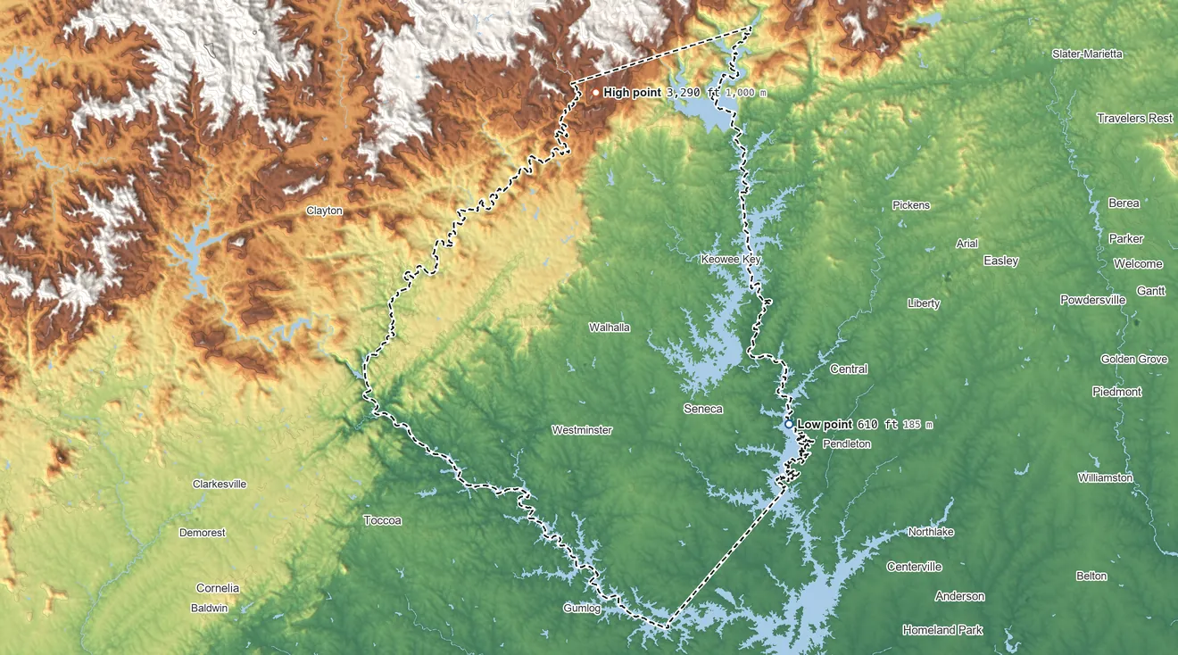 Topographic elevation map of Oconee County, South Carolina, shaded from 610 ft on the southeast side to 3,290 ft on Fork Mountain