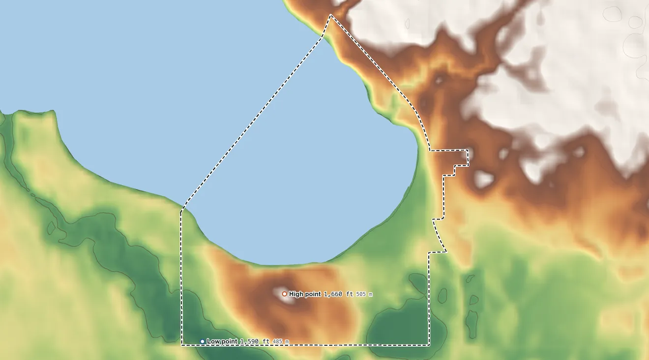Topographic elevation map of Brant Lake South, South Dakota, shaded from 1,590 ft on the southwest side to 1,660 ft on the southwest side
