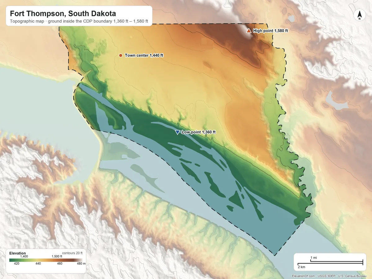 Topographic elevation map of Fort Thompson, South Dakota, shaded from 1,360 ft on the southeast side to 1,580 ft on the east side