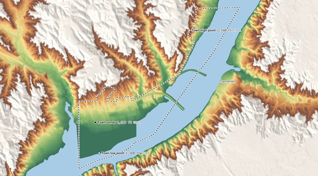Topographic elevation map of Oacoma, South Dakota, shaded from 1,360 ft on the south side to 1,540 ft on the northeast side