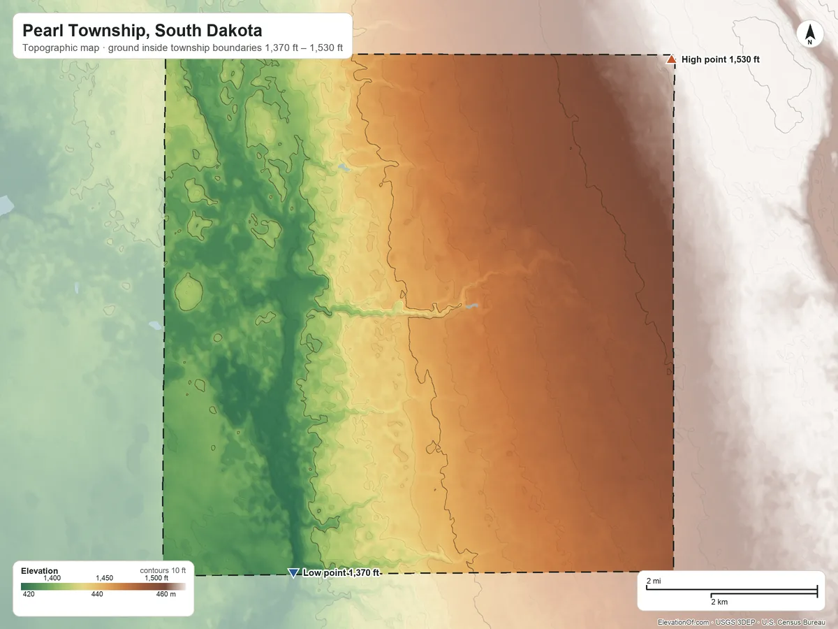 Topographic elevation map of Pearl Township, South Dakota, shaded from 1,370 ft on the south side to 1,530 ft on the northeast side