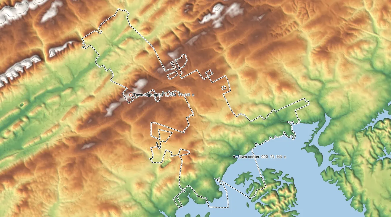 Topographic elevation map of Dandridge, Tennessee, shaded from 970 ft near the middle to 1,460 ft on the northwest side