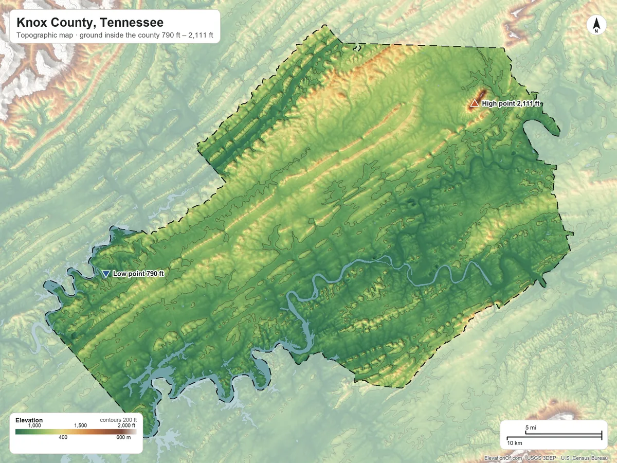 Topographic elevation map of Knox County, Tennessee, shaded from 790 ft on the west side to 2,111 ft on House Mountain