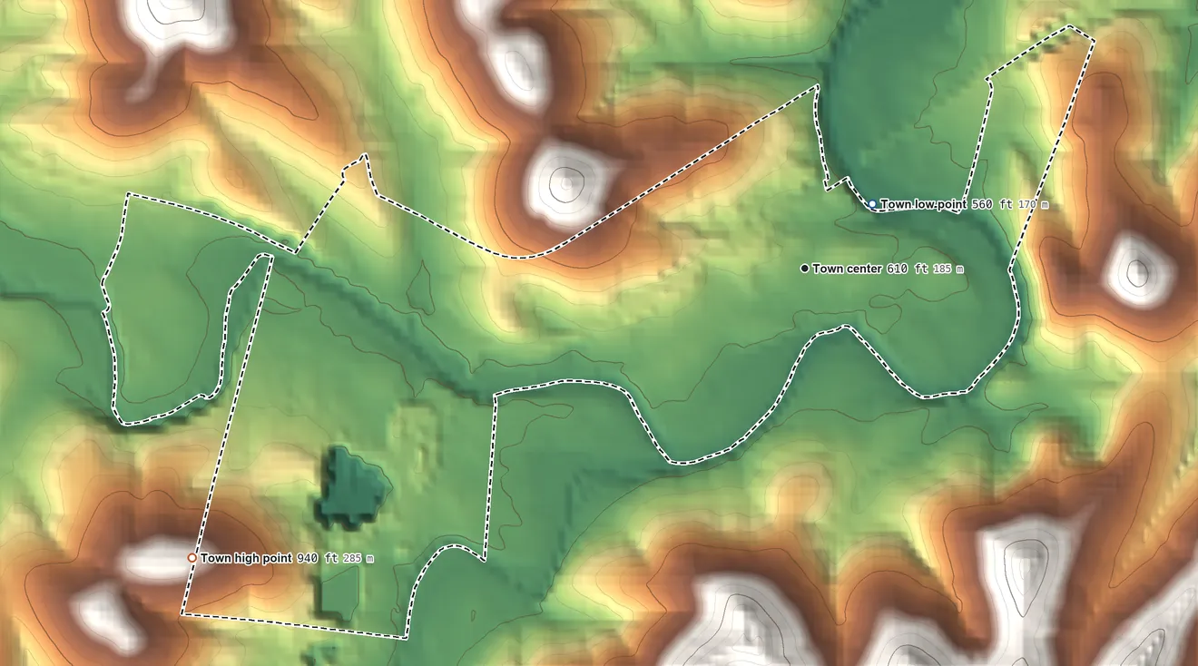 Topographic elevation map of Liberty, Tennessee, shaded from 560 ft near the middle to 940 ft on the southwest side