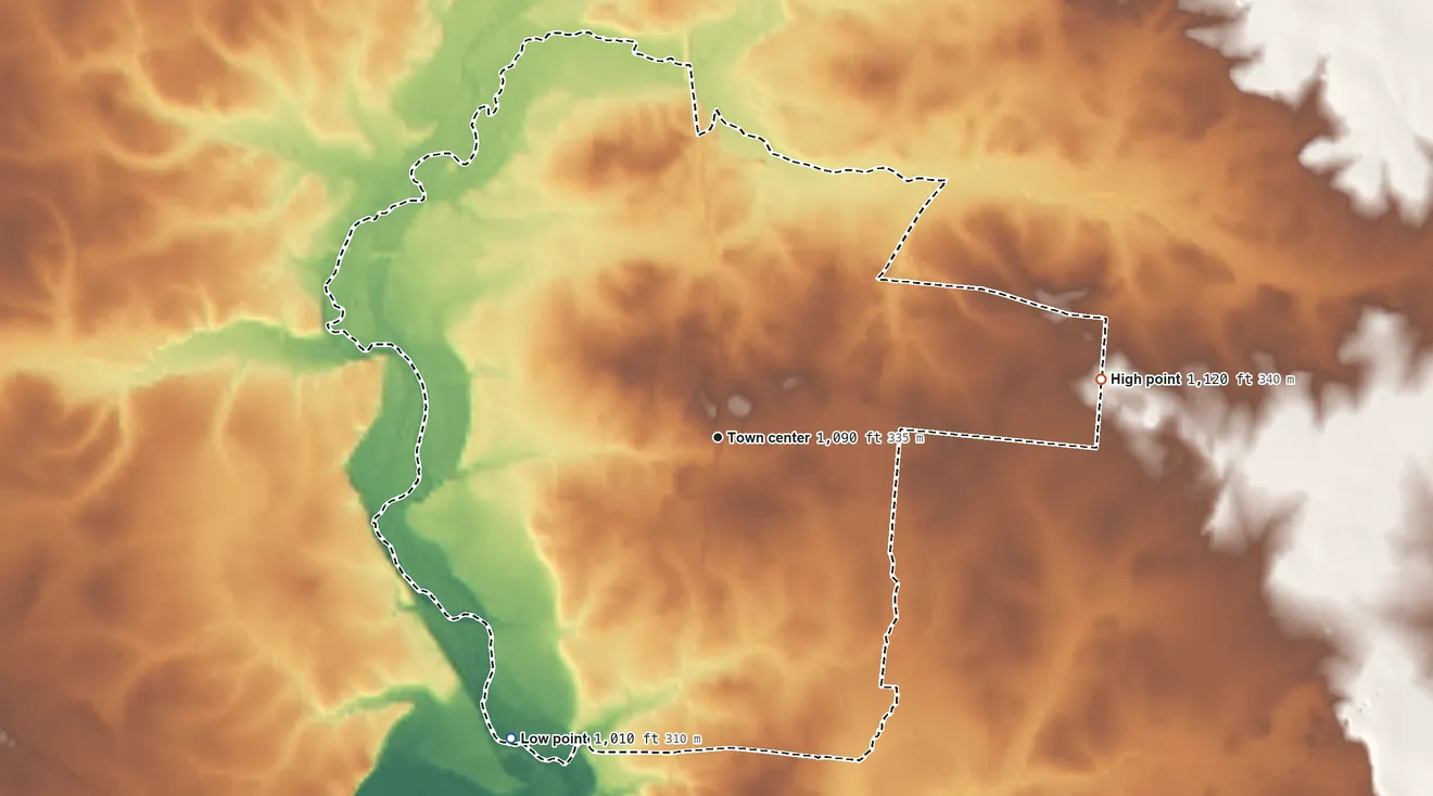 Topographic elevation map of New Union, Tennessee, shaded from 1,010 ft on the southwest side to 1,120 ft on the east side